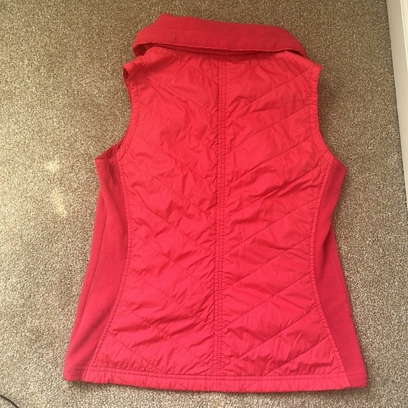 Columbia quilted fleece zip up vest woman’s small bright pink Barbiecore - Picture 7 of 7